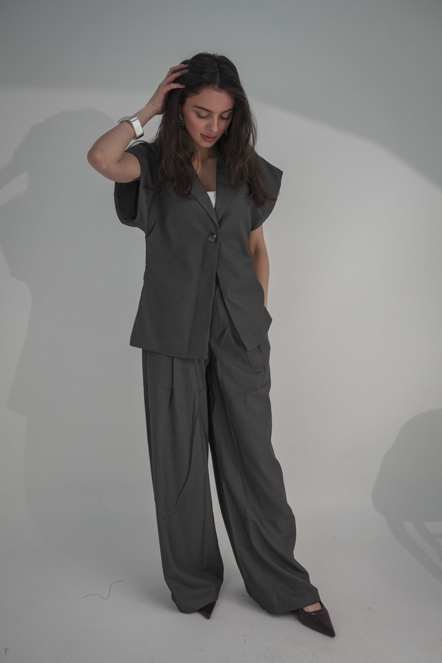 Gray set short sleeve blazer & pants
