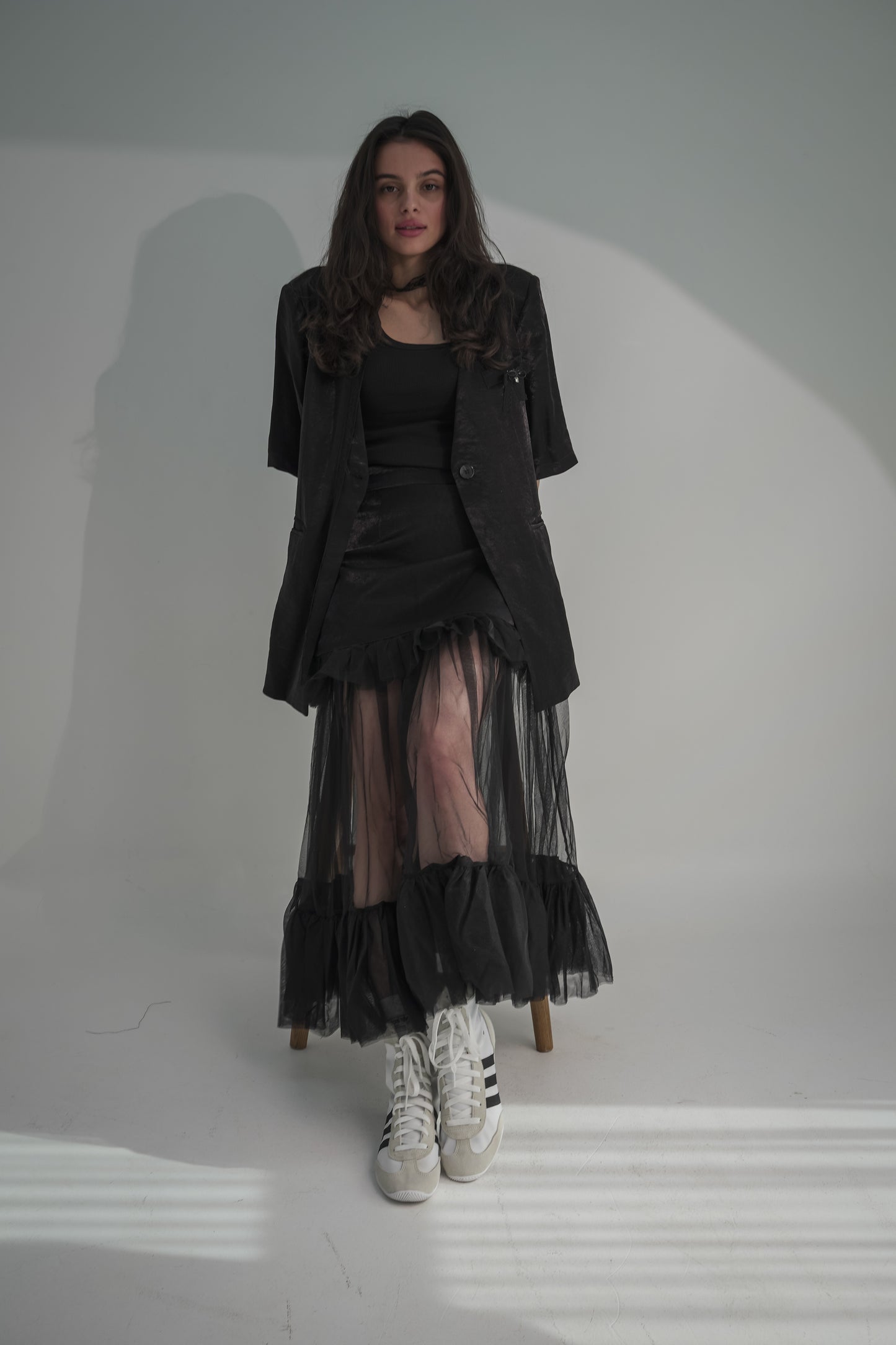 Mesh long skirt with short blazer