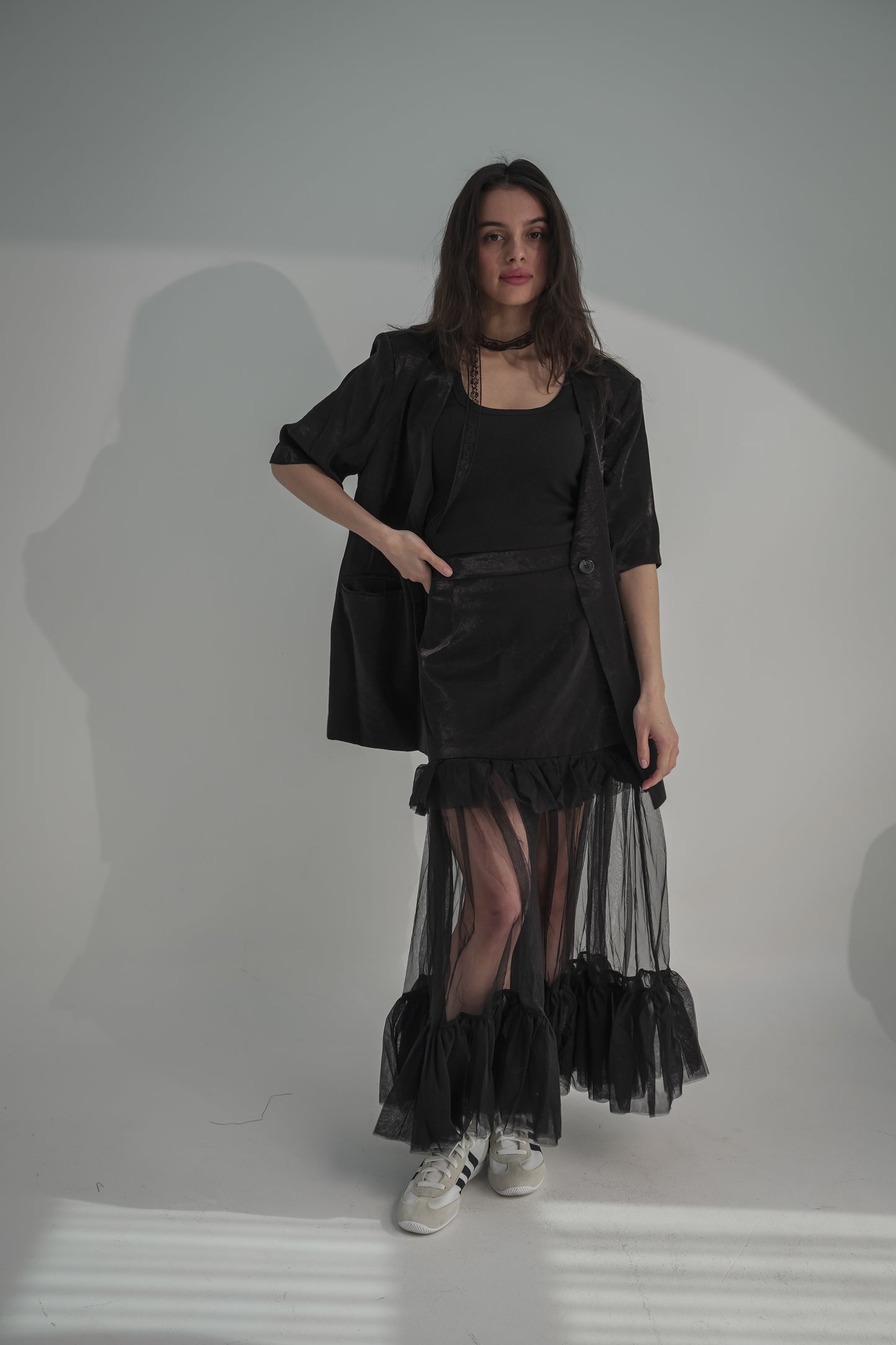 Mesh long skirt with short blazer