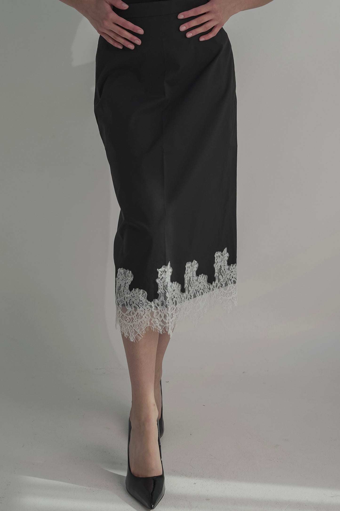 Black skirt with white lace & tshirt