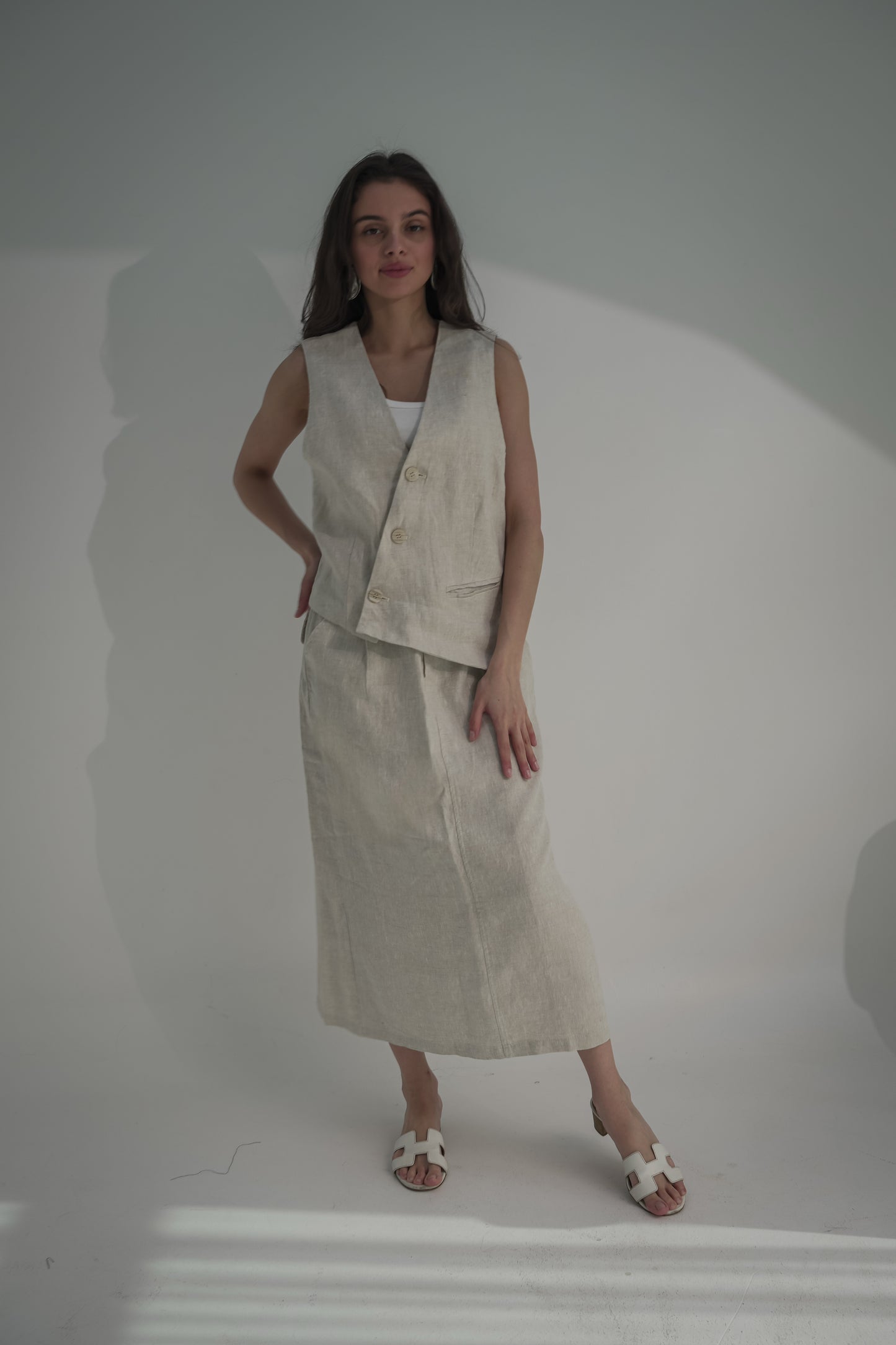 Skirt & vest light beige