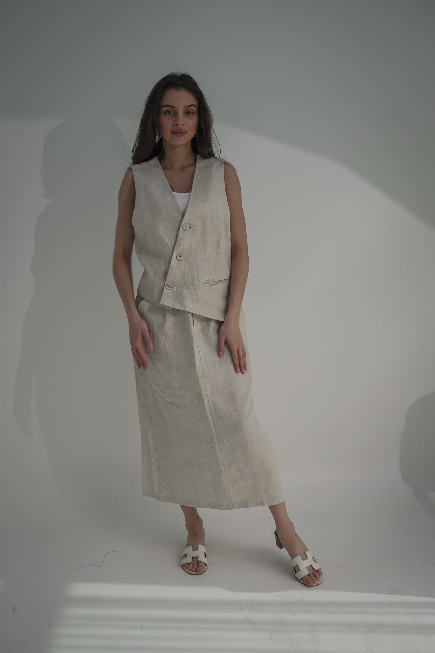 Skirt & vest light beige