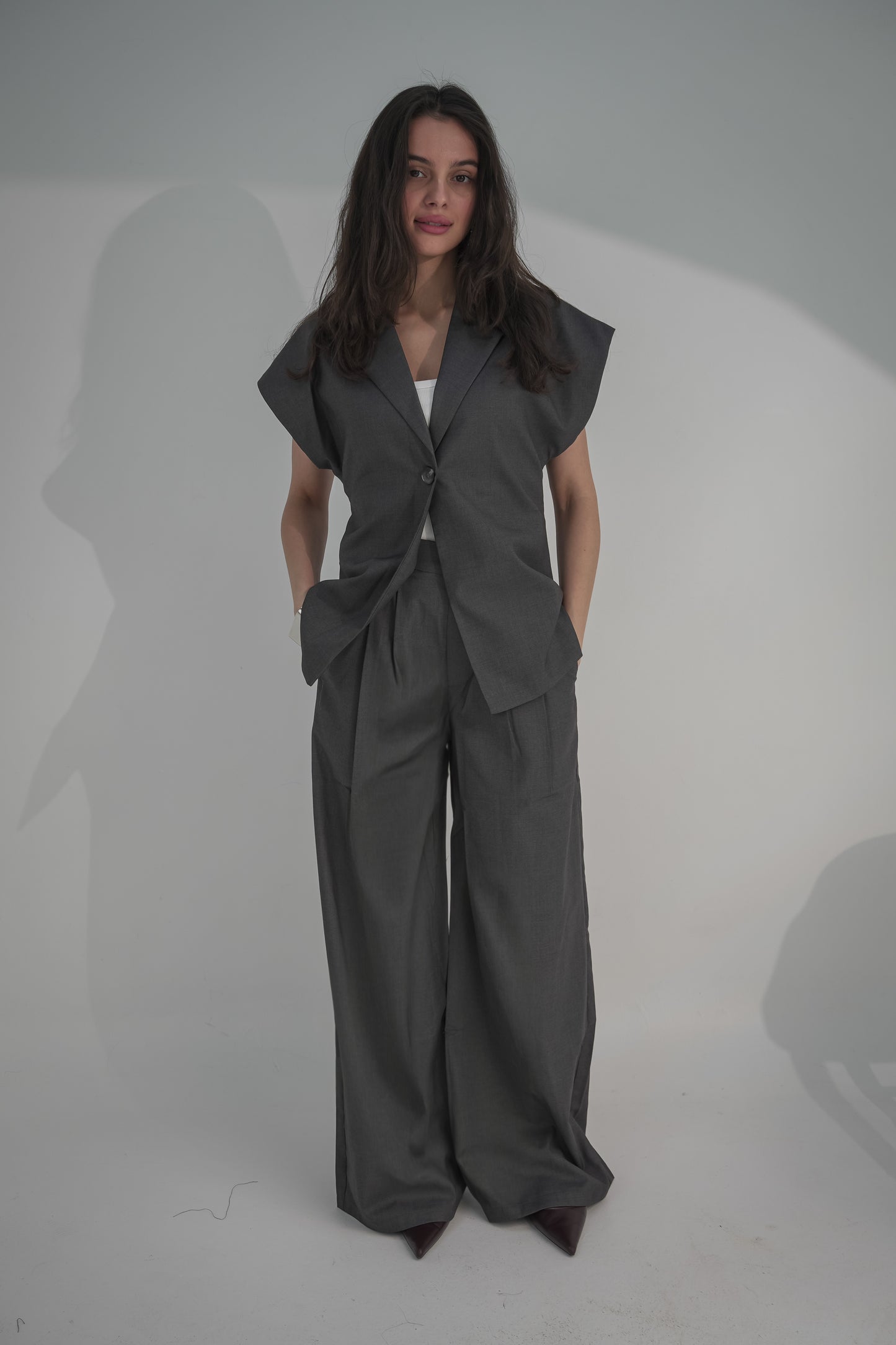 Gray set short sleeve blazer & pants
