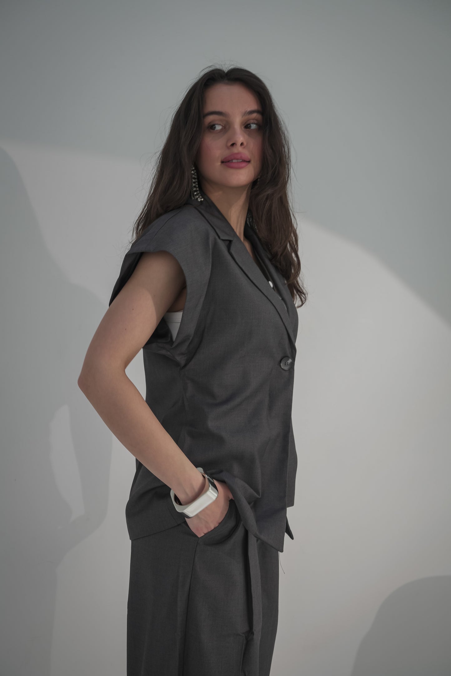 Gray set short sleeve blazer & pants